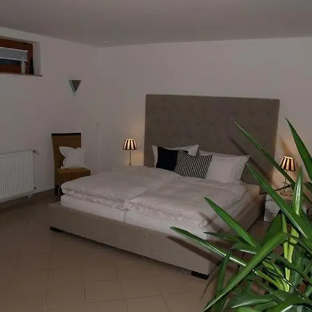 Komfort-ferienwohnungen Walkmuehle * Münstermaifeld